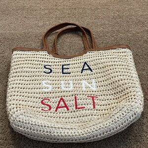 Time and Tru Sea Sun Salt straw Tote